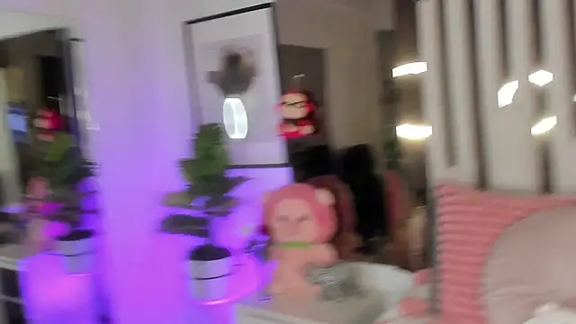 Kitty Eliffe online show from October 2, 2025, 9:33 pm