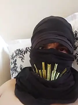 Snapshot of Sanou chatting on October 3, 2025, 10:56 am Sanou online show from October 3, 2025, 10:56 am