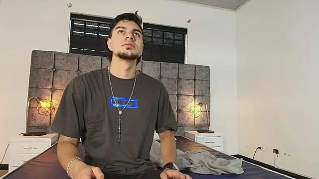 Amadeo Wild online show from March 7, 2025, 12:34 pm