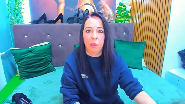 LauraSin online show from January 5, 2026, 7:06 pm