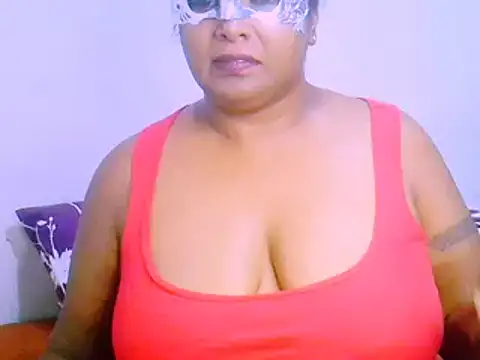 Mysterylady143 online show from January 1, 2025, 9:41 pm