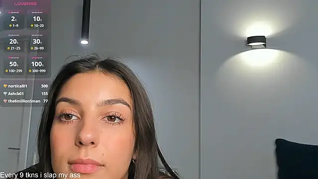 Maria  Candy online show from December 18, 2024, 9:25 am