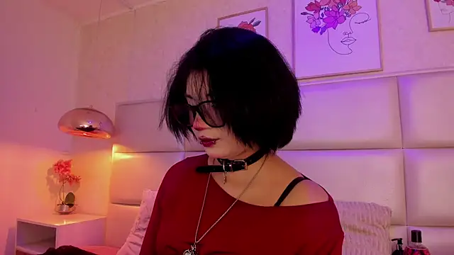 Kitty Gang online show from July 18, 2026, 12:26 am