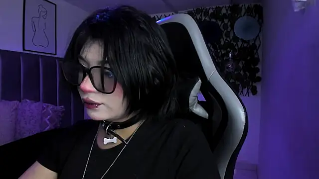 Kitty Gang online show from July 22, 2026, 12:57 am