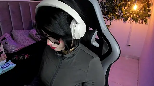 Kitty Gang online show from July 30, 2026, 2:21 am