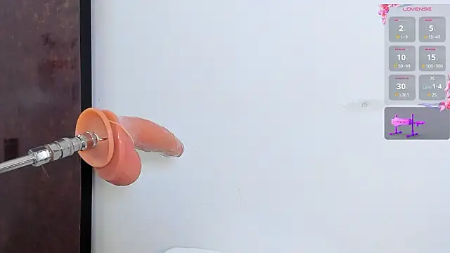 dazhia lee online show from March 17, 2026, 8:01 pm