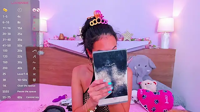 MichellRose7 online show from March 22, 2025, 8:26 pm