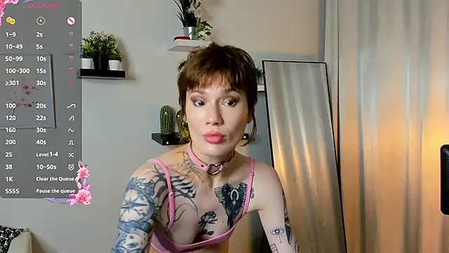 Fog Foggy Love online show from September 22, 2025, 8:44 pm