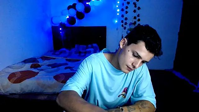 freddy romas online show from November 12, 2025, 2:39 pm