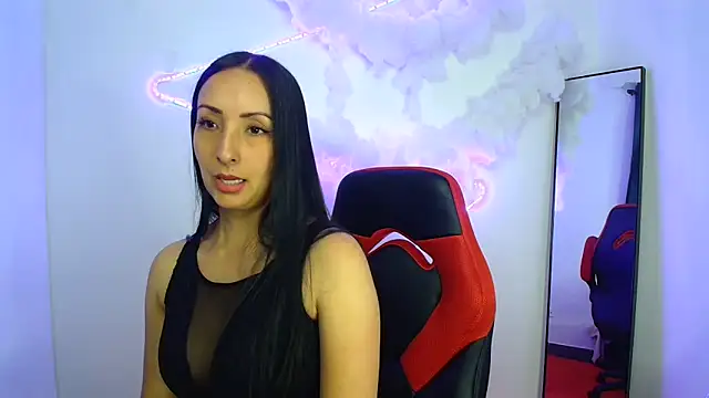 yaralyminjo2 online show from January 22, 2025, 2:35 pm