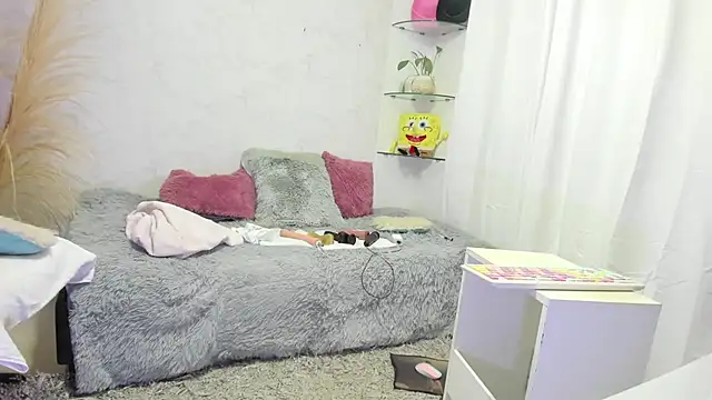 Snapshot of Leslie_browm chatting on October 23, 2025, 11:14 pm Leslie browm online show from October 23, 2025, 11:14 pm