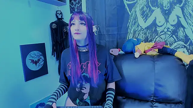 Snapshot of amaracooper_ chatting on September 18, 2025, 12:51 pm amaracooper online show from September 18, 2025, 12:51 pm