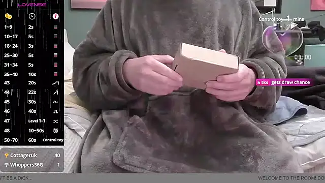 BondBroken online show from November 20, 2025, 7:35 pm