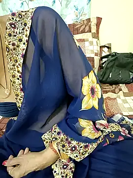 Snapshot of Saroj-Shah chatting on February 12, 2025, 10:24 am Saroj-Shah online show from February 12, 2025, 10:24 am