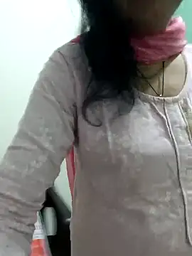 Snapshot of Saroj-Shah chatting on February 24, 2025, 3:33 am Saroj-Shah online show from February 24, 2025, 3:33 am