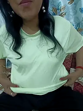 Snapshot of Saroj-Shah chatting on March 3, 2025, 3:08 am Saroj-Shah online show from March 3, 2025, 3:08 am