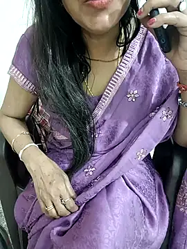 Snapshot of Saroj-Shah chatting on March 11, 2025, 12:39 pm Saroj-Shah online show from March 11, 2025, 12:39 pm