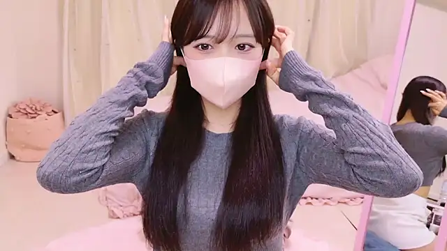 Snapshot of HANApipi chatting on February 7, 2026, 5:11 am HANApipi online show from February 7, 2026, 5:11 am