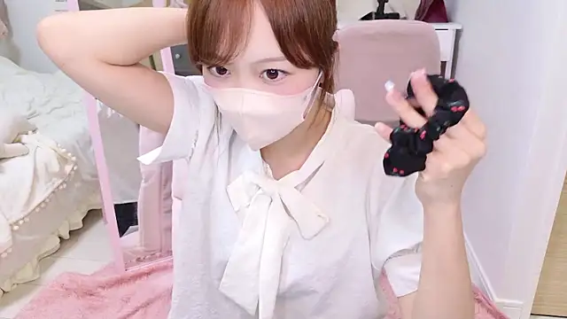 HANApipi online show from June 25, 2026, 1:49 am