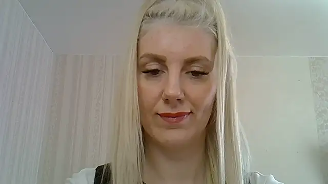 Snapshot of Pabonya91 chatting on March 7, 2025, 10:35 am Pabonya91 online show from March 7, 2025, 10:35 am