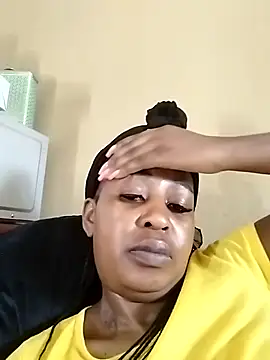 queenbboobs online show from February 22, 2026, 10:47 am