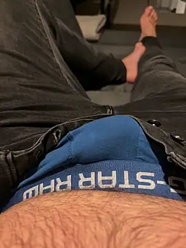 mrniceguy198 online show from November 8, 2025, 8:29 pm