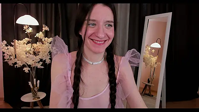 helentasty online show from February 1, 2025, 6:21 am