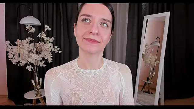 helentasty online show from February 3, 2025, 6:45 am