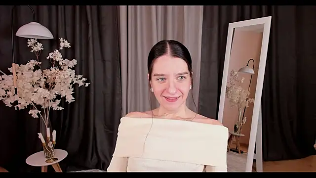 helentasty online show from February 6, 2025, 2:55 am
