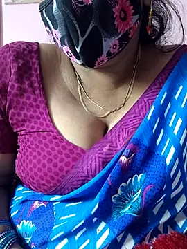 Snapshot of mallu-sumi chatting on November 6, 2025, 5:52 am mallu-sumi online show from November 6, 2025, 5:52 am