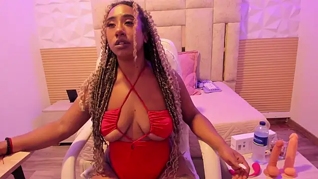 Snapshot of _Eveelyn chatting on February 12, 2026, 7:09 pm Eveelyn online show from February 12, 2026, 7:09 pm