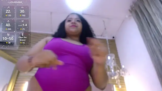 Snapshot of JadeSoleile chatting on March 10, 2025, 7:07 pm JadeSoleile online show from March 10, 2025, 7:07 pm