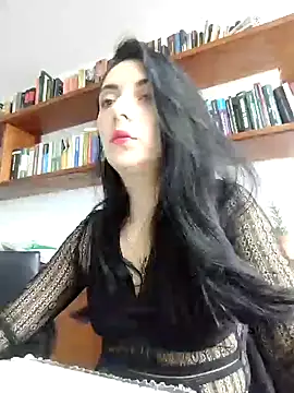 amellie ros online show from December 5, 2024, 1:17 pm