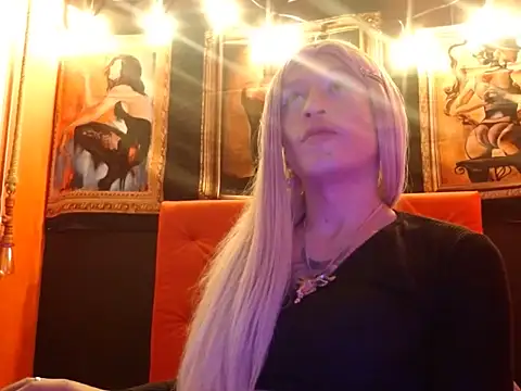 Snapshot of MEGANNIXX chatting on October 8, 2025, 3:26 am MEGANNIXX online show from October 8, 2025, 3:26 am