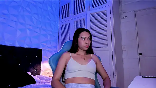 Emma dl2 online show from December 21, 2024, 5:40 pm