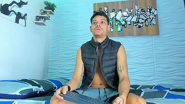 Friendsofeverything  online show from September 19, 2025, 1:45 pm