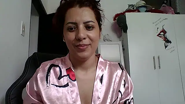 Anne kis online show from February 1, 2025, 7:13 pm