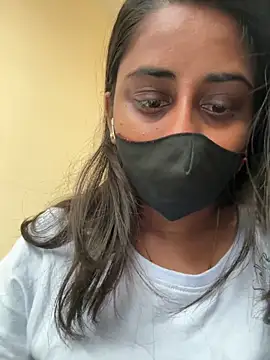 Snapshot of 85198 chatting on March 6, 2026, 9:39 am 85198 online show from March 6, 2026, 9:39 am