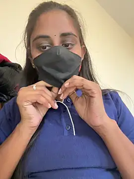 Snapshot of 85198 chatting on April 6, 2026, 5:58 pm 85198 online show from April 6, 2026, 5:58 pm