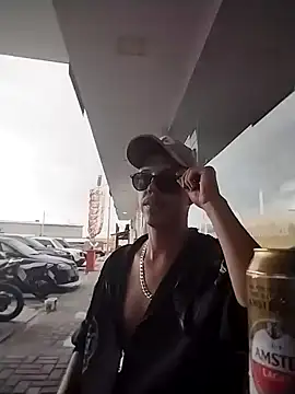 Snapshot of jcm20cm chatting on April 7, 2026, 7:03 pm jcm20cm online show from April 7, 2026, 7:03 pm