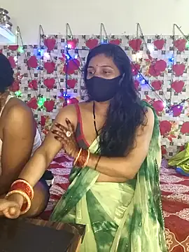 PeaCoooock online show from October 22, 2025, 5:24 pm