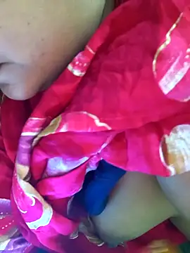 PeaCoooock online show from November 12, 2025, 6:08 pm