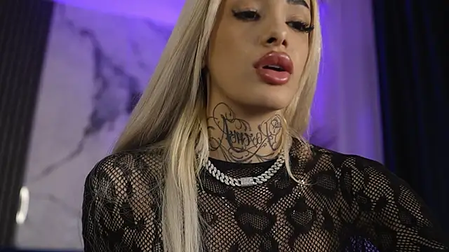 blondie muller online show from April 30, 2026, 8:04 pm