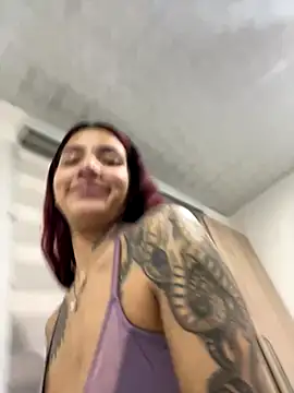 dolcebella online show from November 8, 2025, 11:47 pm