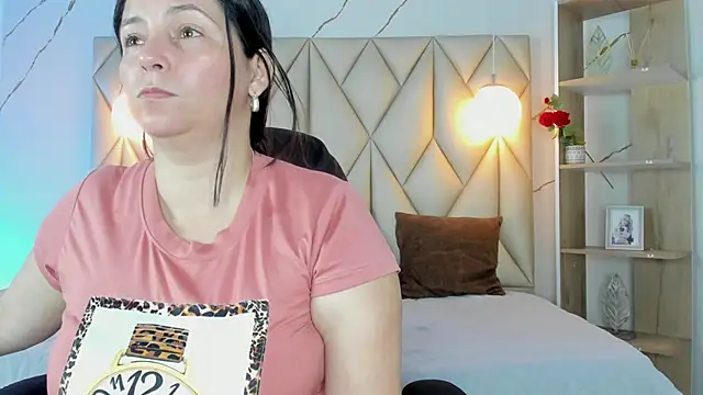 angelswets online show from February 9, 2026, 2:21 pm