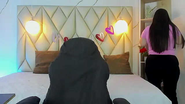 angelswets online show from March 19, 2026, 3:27 pm