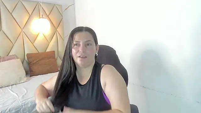 angelswets online show from July 22, 2026, 1:58 pm