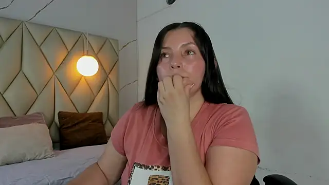 angelswets online show from July 28, 2026, 1:54 pm