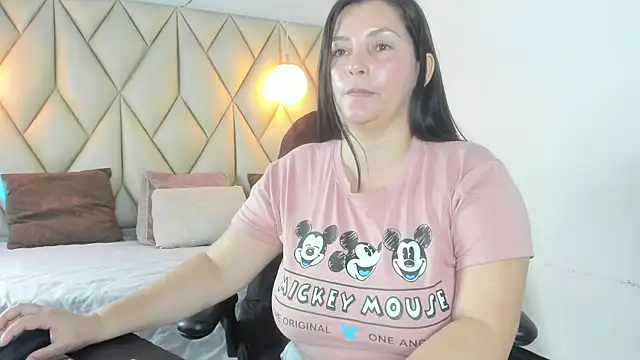 angelswets online show from August 5, 2026, 2:42 pm