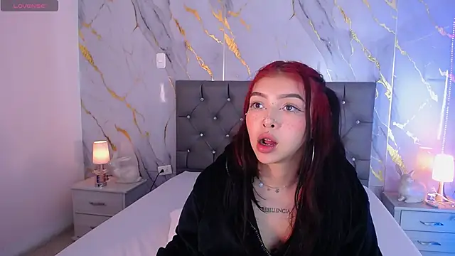 pettit courtny online show from February 4, 2025, 10:55 pm